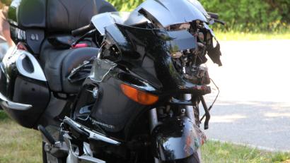 Bild: Auer, Alexander
Von der Sonne geblendet - Biker schwerverletzt