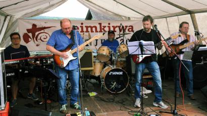 Bild: gf
Der Samstagabend gehörte ganz den beliebten Cellar Boys mit ihrem Oldie-Programm, Rock und Blues.