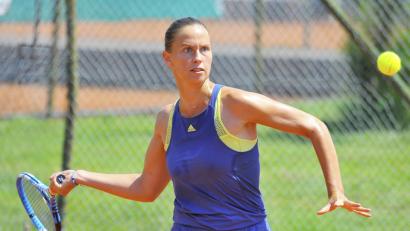 Bild: Hubert Ziegler
Anita Husaric erzwang in langen Ballwechseln geduldig die Fehler ihrer Gegenspielerin und feierte einen klaren 6:1/6:1-Erfolg.