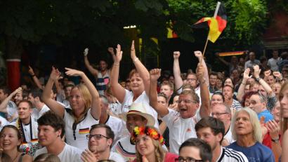 Bild: [HTL]
So wird es in Amberg vermutlich auch wieder aussehen, wenn die deutsche Elf bei der WM in Russland ein Tor schießt.
