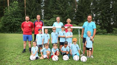 Bild: bsc
Nach einigen Jahren hat der TSV Friedenfels wieder eine eigene F-Jugendmannschaft.