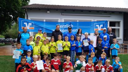 Bild: Duhr, Norbert [DU]
Der FC Weiden-Ost gewinnt das Turnier der SpVgg Schirmitz.