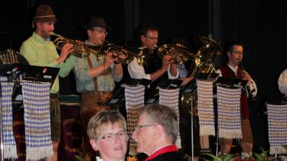Bild: Werner Arnold
Beim Bierfest darf auch getanzt werden.