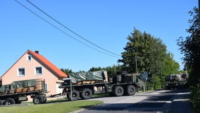 Bild: bö
Emhof oder Rohrbach wären besser gewesen: Doch die US-Soldaten waren schon vorher nach rechts abgebogen. Und landeten deshalb in der Wohnsiedlung Am Brunnlettberg.