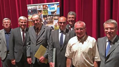 Bild: plym
von links: Wolfgang Wenisch, Ludwig Huber, Bernhard Schuller, Ludwig Eckert, Heinz Saalfrank, Johannes Fröhlich und Peter Hartmann.