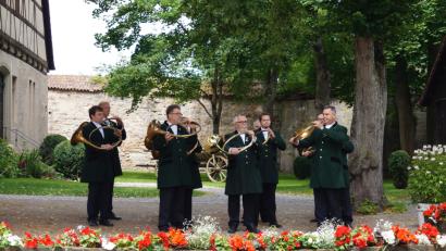 Bild: exb
Die Oberpfälzer Parforcehornbläser gewannen den Landeswettbewerb.