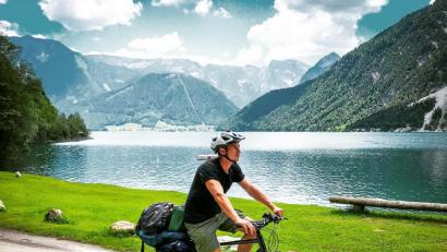 Bild: exb
Vorbei am türkisblauen Achensee. Die Landschaft zwischen dem Tegernsee und dem Achensee in Österreich haben die beiden Studenten genossen.