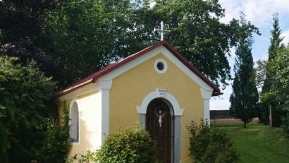 Bild: exb
Die Dorfkapelle ist seit 125 Jahren ein Zeichen der Tradition und des Glaubens in Wendern. Bei dem kleinen Gotteshaus beginnt am Sonntag, 1. Juli, mit einem Gottesdienst das Dorfangerfest.