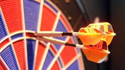 Bild: Stephan Landgraf
Der Traum eines jeden Dart-Spielers – drei Würfe, welche die Maximalpunktzahl von 180 einbringen.