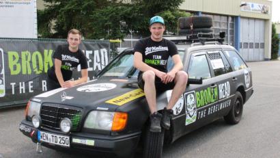 Bild: mic
Markus Mädl und Lukas Schiller sind bereit für die Ralley.