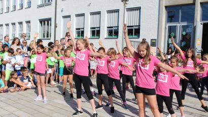 Bild: mri
Bunt und talentiert: Die “Berries” wissen, wie Tanzen richtig geht!