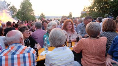 Bild: ohr
Geselligkeit wurde groß geschrieben beim Johannisfeuer der KLJB Stulln.