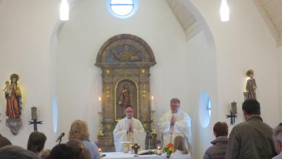 Bild: exb
Die Hiltersdorfer feiern das Patrozinium der Kapelle St. Johannes.