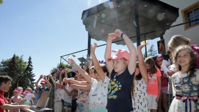 Bild: wsb
Kindergottesdienst am Berg.
