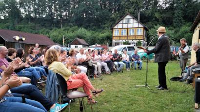 Bild: arw
Hubert Treml hat sein Publikum mit vertrautem Zungenschlag im Griff.