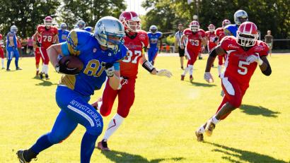 Bild: Kestler
Die Vikings Weiden legen den Vorwärtsgang ein. Den 38:6-Kantersieg in Kümmersbruck stellen die Max-Reger-Städter erst nach der Pause sicher.