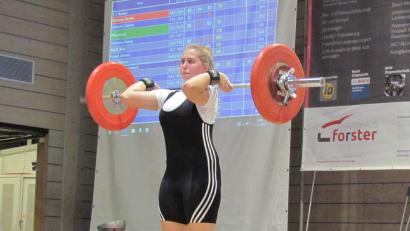 Bild: ssm
Gold knapp verfehlt, Silber gewonnen: Anna Pilz belegte bei der deutschen Jugendmeisterschaft im Gewichtheben den zweiten Platz – genau wie ihr Bruder Daniel.
