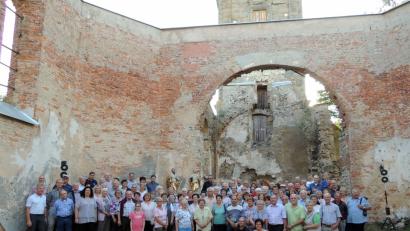 Bild: mor
Gottesdienst im Truppenübungsplatz.