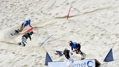 Bild: Hubert Ziegler
Die besonderen Bedingungen im Sand verlangen den Sportlern alles ab.