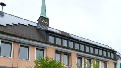 Bild: rn
Nach Abzug der im Schulverbund "Vierstädtedreieck" an andere Mittelschulen zugewiesenen 15 Schüler werden an der Markus-Gottwalt-Schule derzeit 237 Kinder und Jugendliche (zwei davon aus Kemnath und Kulmain) des westlichen Landkreises unterrichtet.