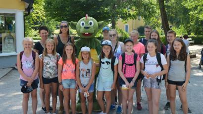 Bild: rha
Im Freizeitpark Schloss Thurn verbringen die Ministranten von St. Ägidius einen erlebnisreichen Tag.