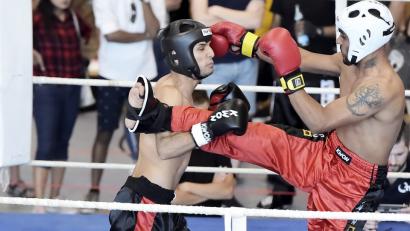 Bild: Ziegler
Voller Einsatz mit Fuß und Faust bei der Süddeutschen Meisterschaft im Kickboxen.