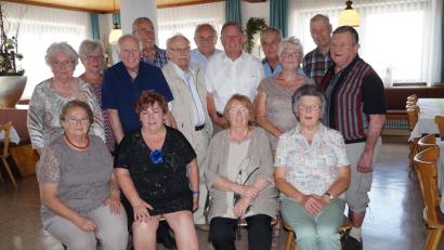 Bild: fppö
Viel zu erzählen gab es für die Teilnehmer des Klassentreffens in Pechbrunn.