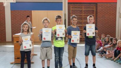 Bild: den
Die besten Leser der Grundschule Krummennaab.