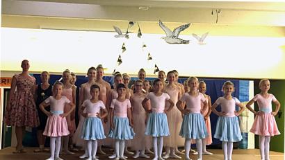 Bild: exb
Ballettaufführung in der Grundschule Waldershof