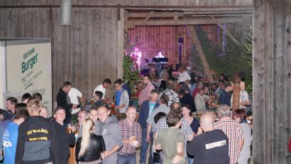 Bild: fvo
Das Sommernachtsfest der Tell-Schützen in Spielberg lässt keine Wünsche offen.