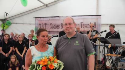 Bild: frd
Sandra Löw dankte Heimleiter Christian Hien für das gute Klima im Haus „Jägerhof“.