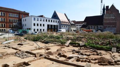 Bild: Petra Hartl
Meilenstein für das Projekt Bürgerspitalgelände: Die Stadt hat den Kaufvertrag mit dem Investor geschlossen.