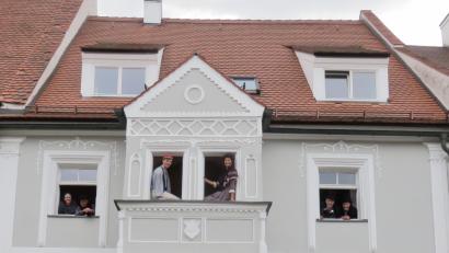 Bild: rha
Die Burgschauspieler zu Gast im Wünnenberghaus auf dem Vilsecker Marktplatz.