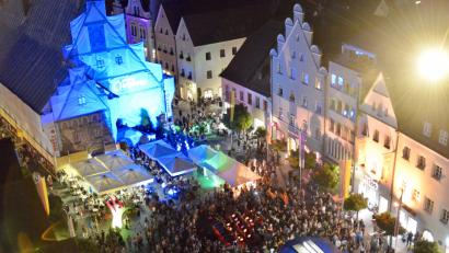 Bild: Wilck
Zum zehnten Mal veranstalten die Stadt und der Stadtmarketing-Verein die Kultur- und Einkaufsnacht "Weiden träumt".