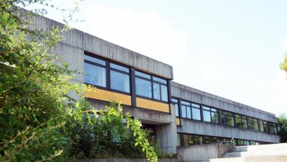 Bild: gsb
Die Grund- und Mittelschule kann saniert werden. Dafür gibt es Geld aus dem Kommunalinvestitionsprogramm-Schulinfrastruktur (KIP-S).
