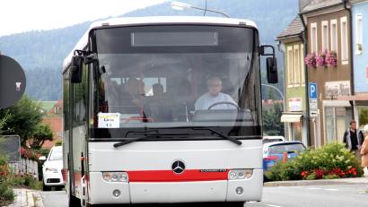 Bild: njn
Damit die Gäste des Bürgerfestes unbeschwert feiern können, sind wieder Buslinien eingerichtet worden.