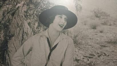 Bild: Susanne Wolke
Frauen in den Anfangszeiten des Films: Die aktuelle Ausstellung in der Stadtbücherei Regensburg ist bildgewaltig.