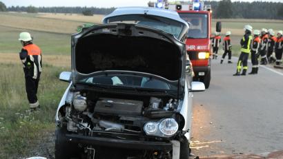Bild: gf
Ein 18-jähriger Motorradfahrer wurde bei einem Unfall am Donnerstagabend auf der Staatsstraße 2164 schwer, aber nicht lebensbedrohlich verletzt.