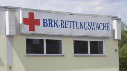 Bild: ihl
Die Rettungswache an der Perschener Straße wird es nicht mehr lange geben. Noch heuer soll sie ins ehemalige Krankenhaus verlegt werden.
