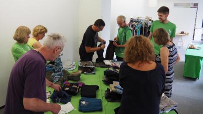 Bild: Bühner
Kleider tauschen statt wegwerfen lautet die Devise bei der Kleidertauschparty von Greenpeace.