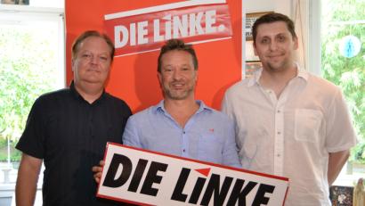 Bild: hcz
Sie wollen für ihre politischen Ideen begeistern und am Ende auch gewählt werden: die Landtagskandidaten Christian Weidner und Ali Daniel Zant mit Bezirkstagskandidat Sebastian Paul (von links).