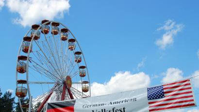 Bild: rgr
Am kommenden Wochenende vom 3. bis 5. August kann "The American Way of Life" und die deutsch-amerikanische Freundschaft beim Volksfest auf Camp Kasserine gefeiert werden.