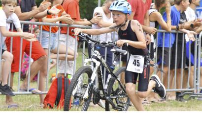 Bild: Ziegler
Und rauf aufs Rad beim Amberger Pirantentriathlon 2018.
