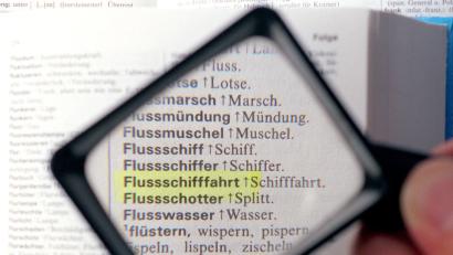 Bild:  Rolf Rick/dpa
Am 1. August 1998 wurde die Rechtschreibreform eingeführt.