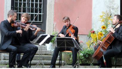 Bild: Holger Stiegler
Das Mettis-Quartett sorgt bei den Wurzer Sommerkonzerten am Samstagabend für einen musikalischen Hochgenuss.