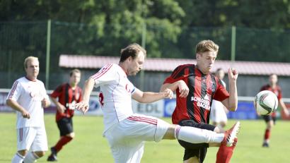 Bild: Hubert Ziegler
Zweite englische Woche in Folge, das vierte Spiel binnen zehn Tagen – die Sorghofer um Kapitän Thomas Götzl (vorne links) haben momentan nur wenige Verschnaufpausen.