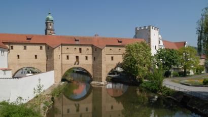 Bild: Petra Hartl
Ein Wahrzeichen Ambergs ist die Stadtbrille.