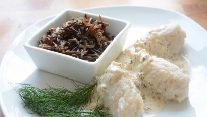 Bild: Gabi Schönberger
Das Rezept für die Hechtklößchen in Dillsauce stammt von der Großmutter von OWZ-Küchenchef Michael Schiffer.