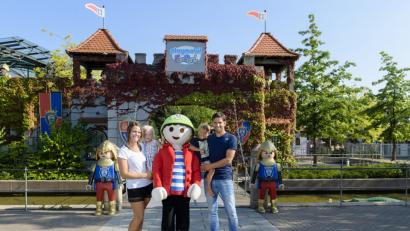 Bild: Sigritz, Marina
Foto: Uwe Niklas / 2016
Eine Verlosung über 5 x 4 Eintrittskarten wird am 28.07. im Neuen Tag, der Amberger Zeitung sowie der Sulzbach-Rosenberger Zeitung veröffentlicht.