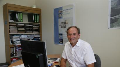 Bild: Hösamer
Ausgeräumt war das Büro von Wirtschaftsförderer Rudolf Reger an seinem letzten Arbeitstag am Donnerstag noch nicht. Bis zuletzt gab's einige Termine. "Ich muss nochmal reinkommen, in aller Ruhe", sagte Reger.